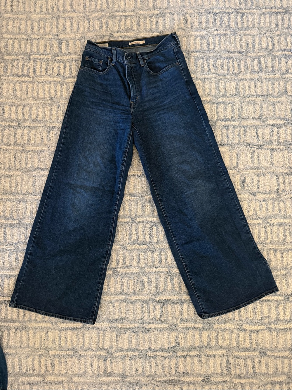 Women’s Levi’s Wide Leg Dark Blue Jeans